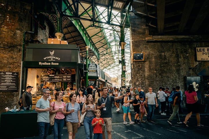 East End Pubs & Plates: London Private Food and Drink Walking Tour photo 2