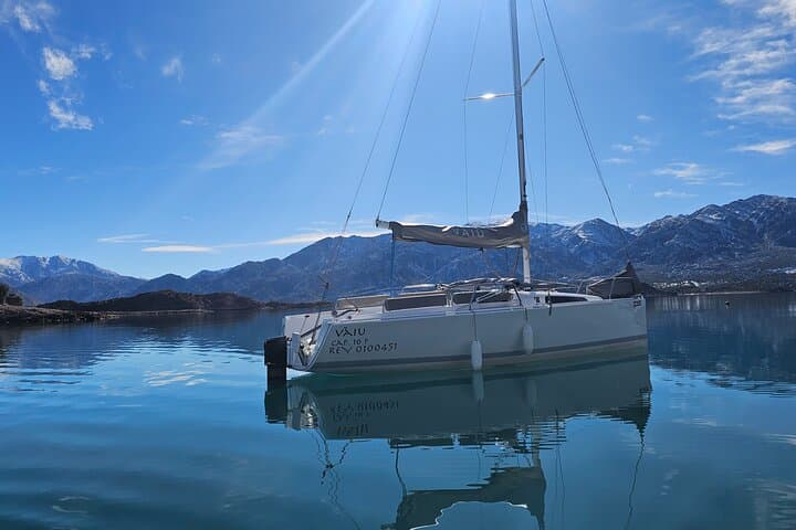 Sail Dique Potrerillos: Scenic Reservoir Cruise with Wine in Mendoza photo 4