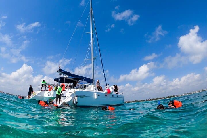 Catamaran Snorkeling from Cancun to Isla Mujeres — Buffet Lunch & Open Bar photo 5
