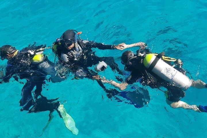 Hurghada Luxury Yacht Cruise to Orange Bay: Diving & Snorkeling in the Red Sea photo 2