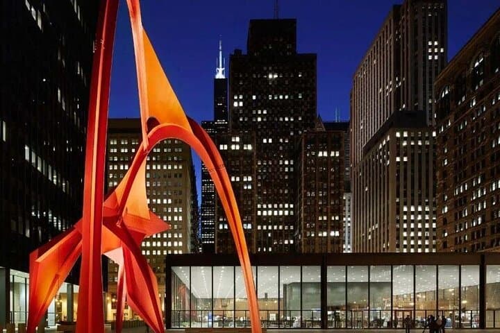 Explore Chicago's Iconic Action Movie Locations: A 1-Day Film Tour Experience photo 6