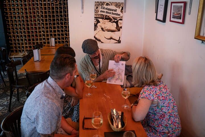 Montmartre Small-Group Wine Tour: Paris Tasting & Cheese Pairings photo 2