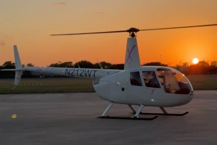 Private Miami Sunset Helicopter Tour: Golden Hour Over Beaches and Skyline photo 5