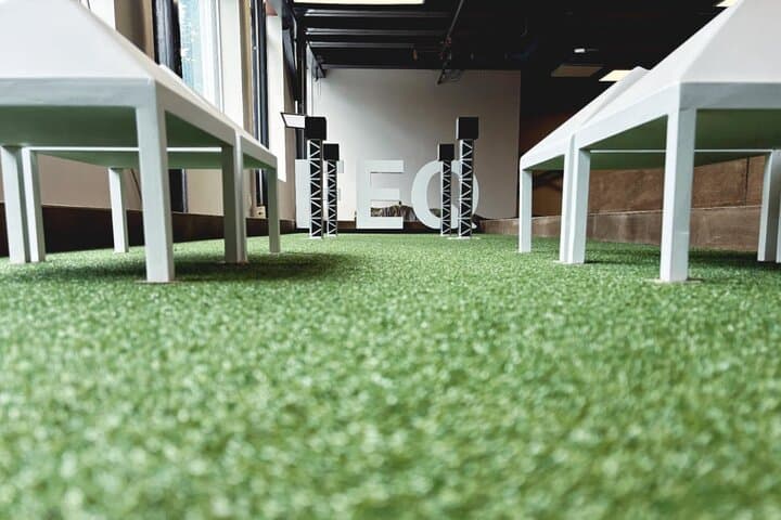 Vintage Immersive Mini Golf in Quebec City: Indoor Historical Course for All Ages photo 2