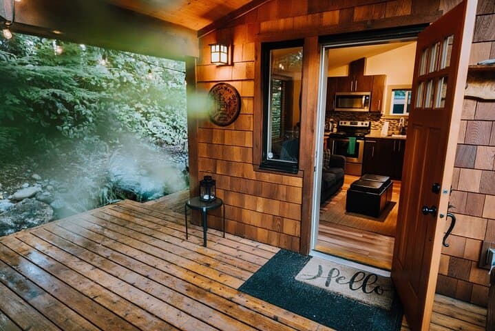 Vancouver Island 2-Day Rainforest, Beaches & Glamping Adventure photo 2