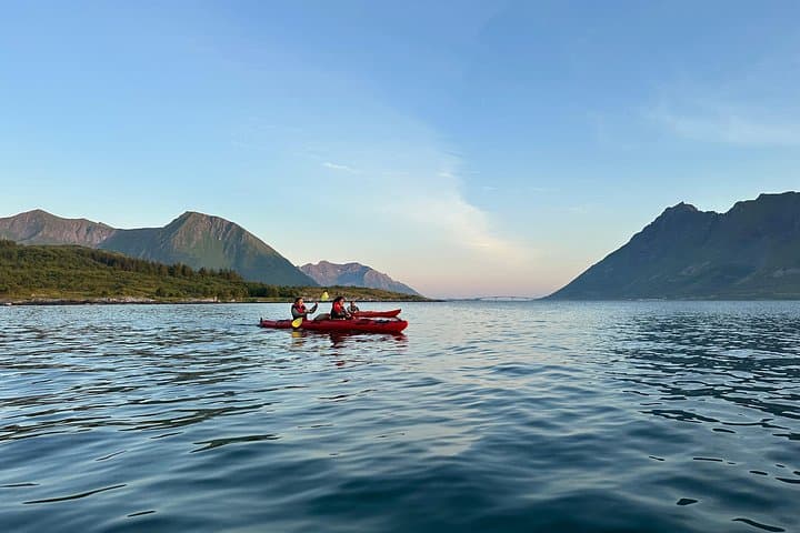 Afternoon Kayaking in Lofoten: Gimsøystraumen Sea Kayak Adventure photo 2