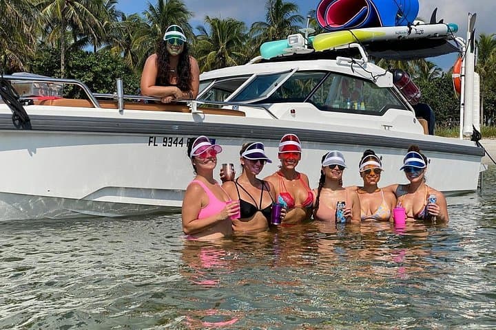 Palm Beach Luxury Day Boat Cruise: Axopar Coastal Explorer from Jupiter to Boca photo 1
