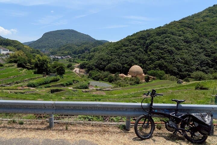 Full-Day Shodoshima E-Bike Loop: Coastal Sweets, Rice Terraces & Angel Road photo 4