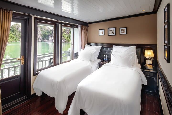Halong Bay 2-Day 5-Star Cruise from Hanoi — Kayaking, Caves & Luxury photo 3