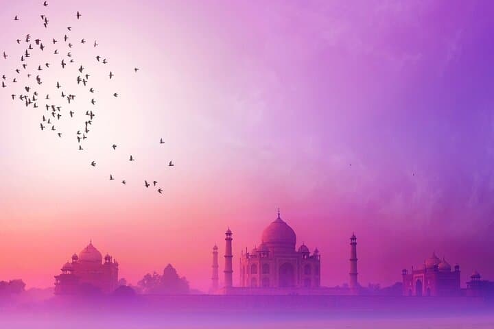 Taj Mahal & Agra Fort Tour with IHCL Skydeck Lunch — Day Trip from Delhi photo 4