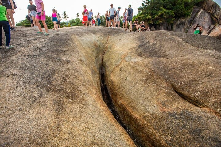 Private Koh Samui Temples and Viewpoints Tour with Lunch photo 5