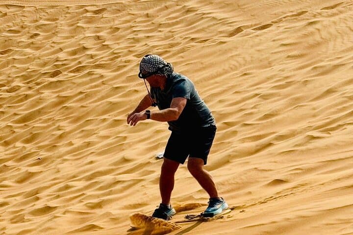 Abu Dhabi Evening Desert Safari: Dune Bashing, Falconry & Starry BBQ photo 2
