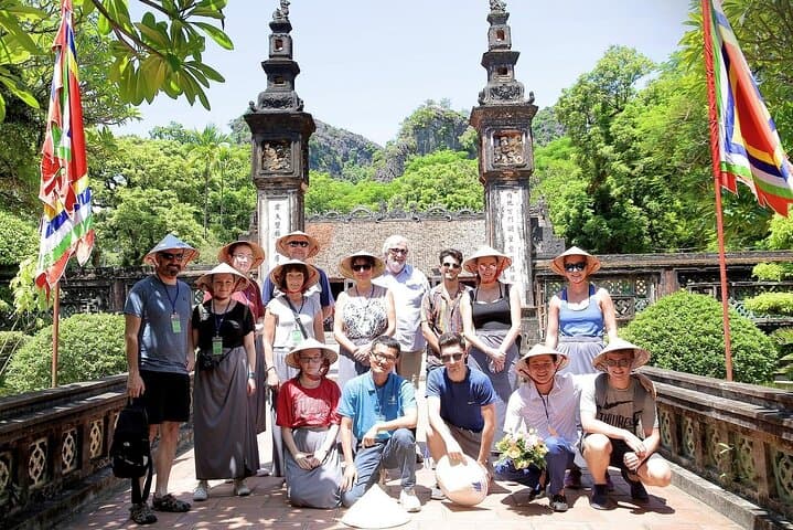 Hanoi to Ninh Binh: Hoa Lu Ancient Capital & Tam Coc Boat Trip photo 2