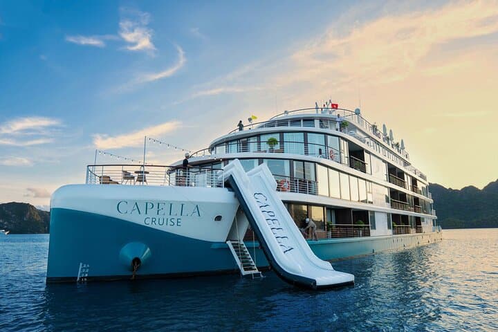 Capella Halong Bay 2-Day Luxury Cruise: Explore Lan Ha & Halong Bay