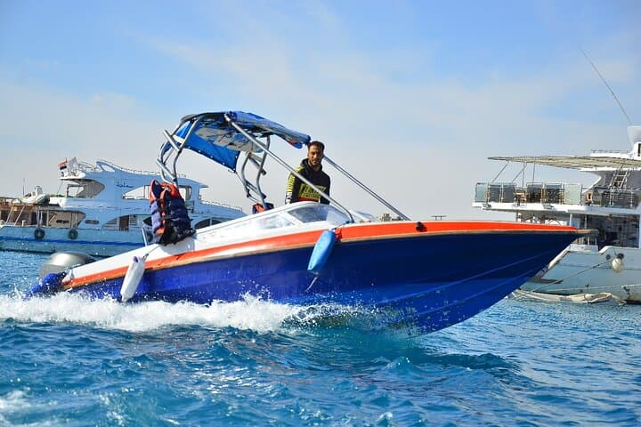 Hurghada Speedboat Fishing & Snorkel Adventure to Utopia Island photo 5