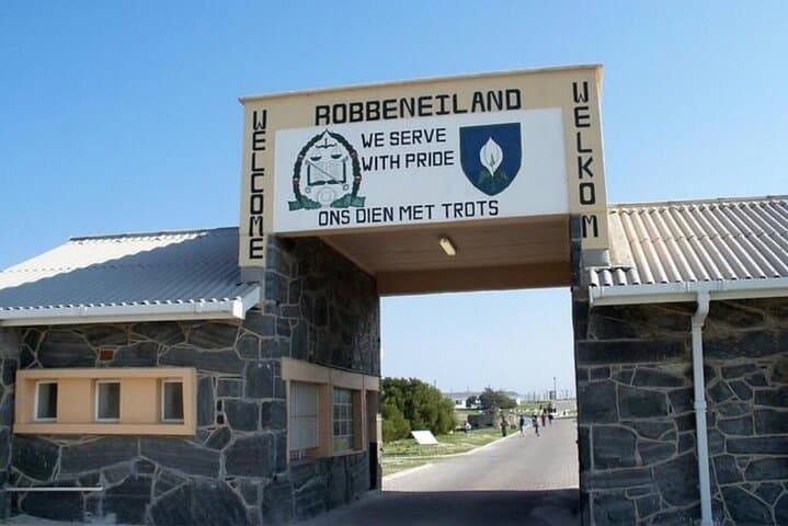Robben Island and Table Mountain: Full-Day Guided Tour from Cape Town photo 2