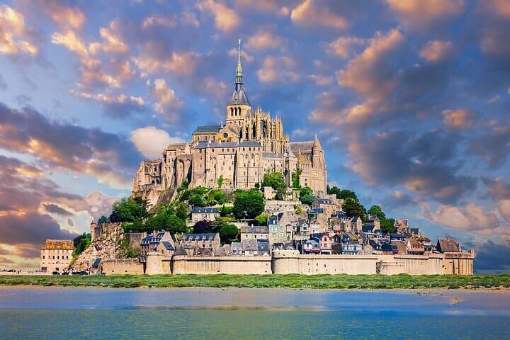 Mont-Saint-Michel Day Trip from Paris — Luxury 10‑Hour Private Tour