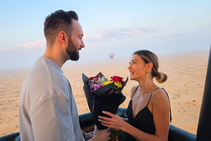 Dubai Desert Hot Air Balloon Sunrise Ride with Pro Photos photo 6