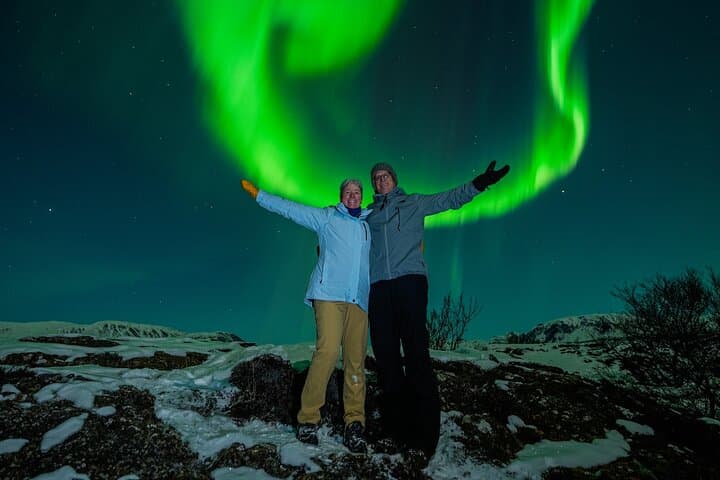 Reykjavik Northern Lights Tour with Photographer, Warm Suits & Guaranteed Re-Runs photo 2