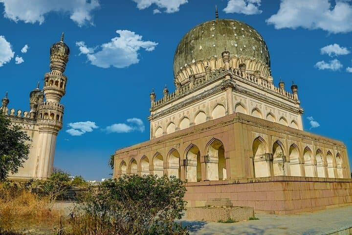 Fort, Palaces, Temples and Beach: 10-Night Heritage Circuit from Hyderabad to Goa photo 5