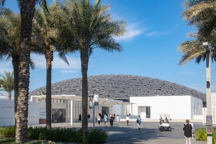 Louvre Abu Dhabi Tickets — Guide to the Dome, Galleries & Waterfront Experience photo 3