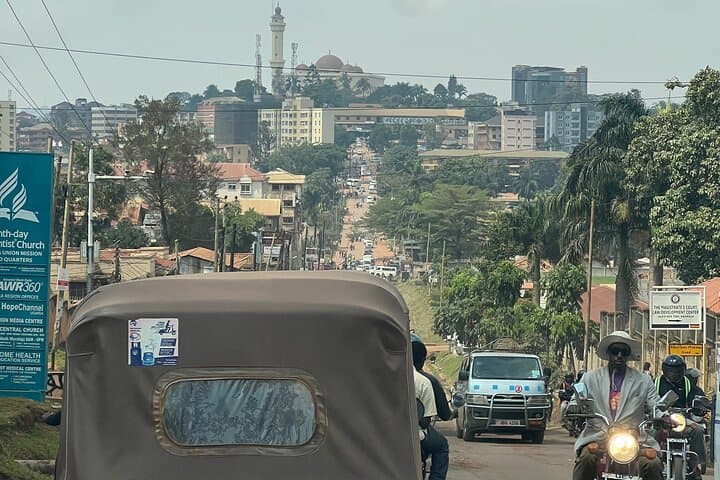 Kampala Cultural & Historical Tour — Gaddafi Mosque, Kasubi Tombs and Buganda Heritage photo 2