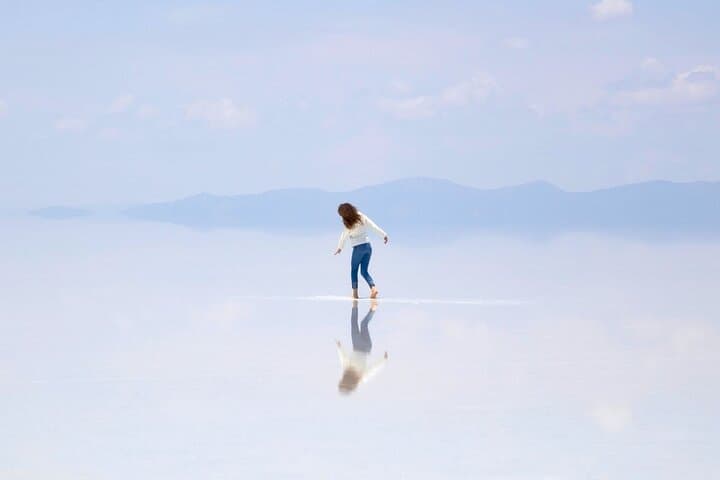 2-Day Uyuni Salt Flats and Thunupa Volcano Adventure photo 5