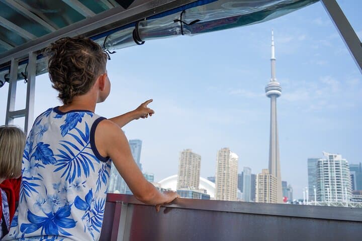 Toronto Highlights: Small Group Walking Tour with CN Tower & Harbour Cruise photo 5