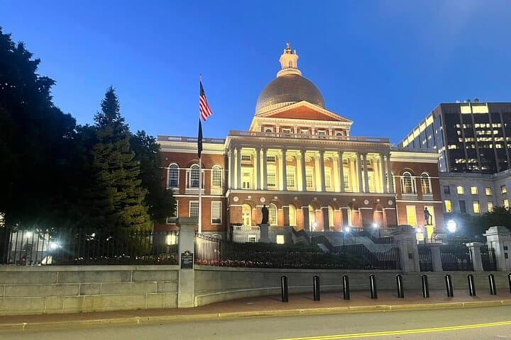 Exploring Boston’s Haunted Past: A Ghost Tour Through Boston Common and Beacon Hill photo 3