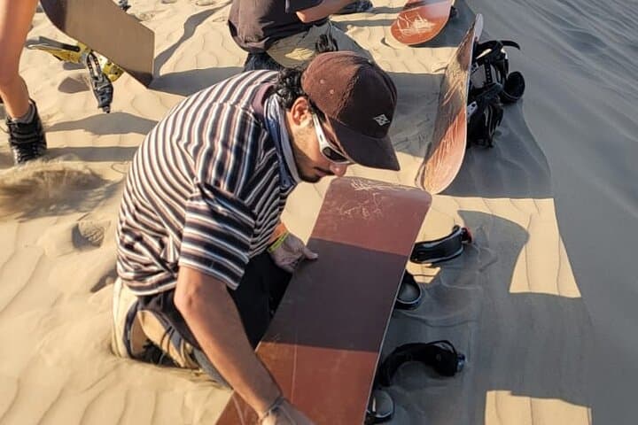 Huacachina Sandboarding School: Professional Sandboarding & Dune Buggy Adventure from Lima photo 6