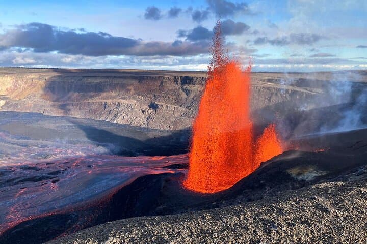 Punalu’u Black Sand Beach Tour — Volcanoes National Park & Hilo Explorer photo 6
