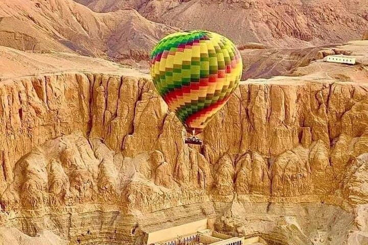 Luxor Sunrise Hot Air Balloon — Fly Over Egypt’s Open-Air Museum photo 5