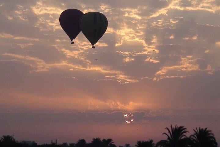 Luxor Sunrise Hot Air Balloon — Fly Over Egypt’s Open-Air Museum photo 3