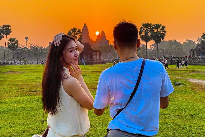 Two-Day Cambodia Journey: Phnom Penh to Angkor Wat via Tonle Sap & Sambor Prei Kuk photo 1