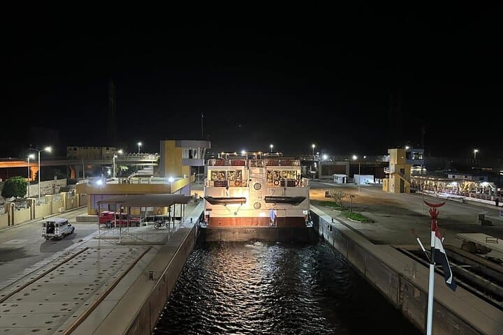 Luxor to Aswan Nile Cruise — 4-Night Luxury Cruise with Abu Simbel & Balloon Ride photo 4