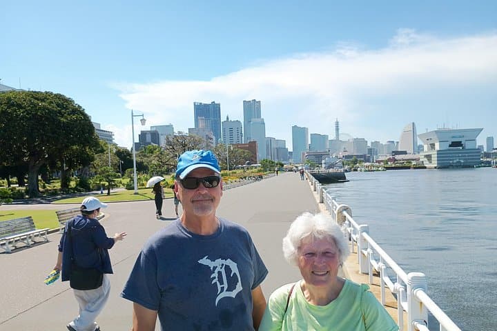 Yokohama Private E‑Bike Adventure — Half‑Day Cruise‑Friendly City Tour photo 2