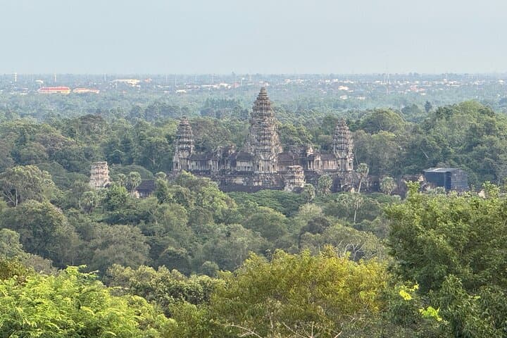 2-Day Angkor Wat, Beng Mealea & Kampong Phluk Cultural Tour photo 2
