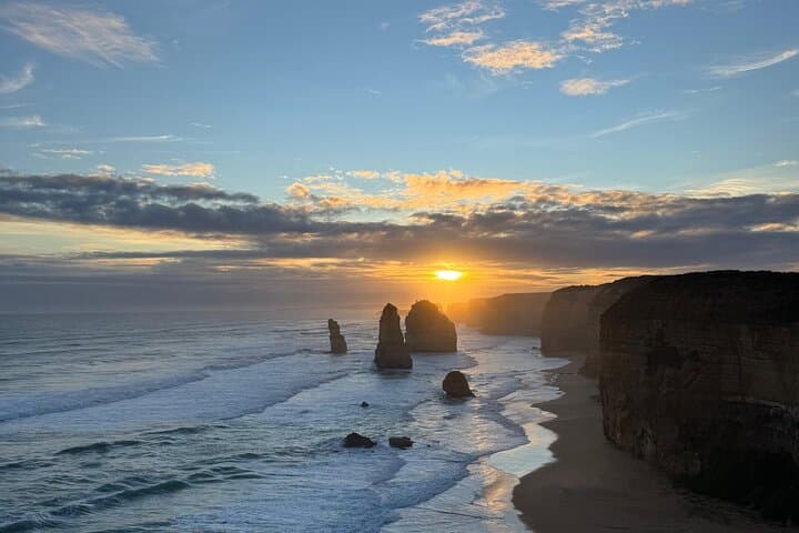 Great Ocean Road & 12 Apostles: Premium Small-Group Day Tour from Melbourne photo 2