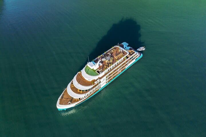 Capella Luxury Cruise: 2-Day Halong & Lan Ha Bay Luxury Cruise Experience photo 6