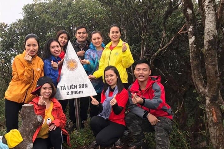 Ta Lien Son 2-Day Forest Trek: Summit Vietnam's 6th Highest Peak photo 6