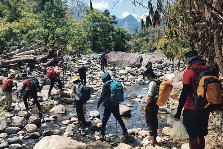 Bidoup to Ta Giang: 2-Day Trek Across Bidoup-Nui Ba and Phuoc Binh photo 2