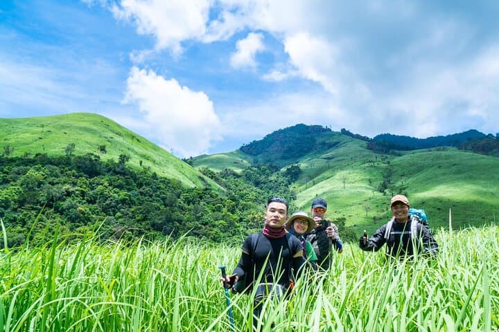 Bidoup Mountain to Ta Giang Valley: 2-Day Trek through Ancient Forests and Phuoc Binh Grasslands