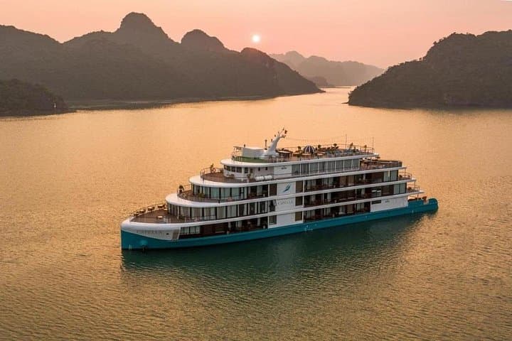 Capella-Luxury-Cruise-Halong-Bay-Lan-Ha-Bay-2-Day-1-Night photo 1