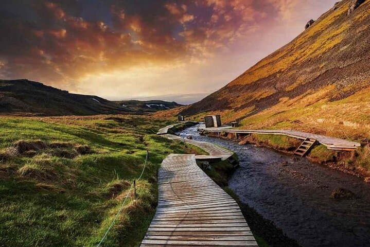 Northern Lights Hike to Reykjadalur Hot River: Night Hike & Hot Spring Soak from Reykjavik photo 2