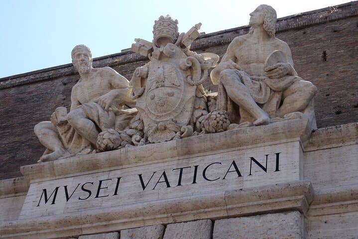Vatican Museums & Sistine Chapel Tour with Trionfale Market Lunch photo 3