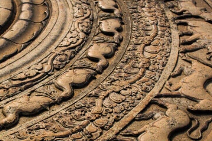 Tuk-Tuk Through Time: Anuradhapura Ancient City Day Tour photo 5