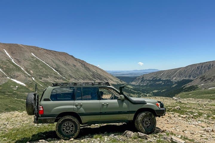 Drive Independence Pass to Aspen: Scenic High-Country Day Tour from Buena Vista photo 3