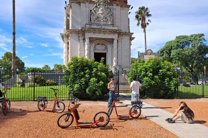 Scoot Buenos Aires: San Telmo, La Boca & Palermo E‑Scooter Tour
