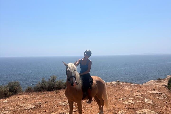Horseback Riding the Cliffs of the Algarve: Ferragudo Coastal Trails photo 3