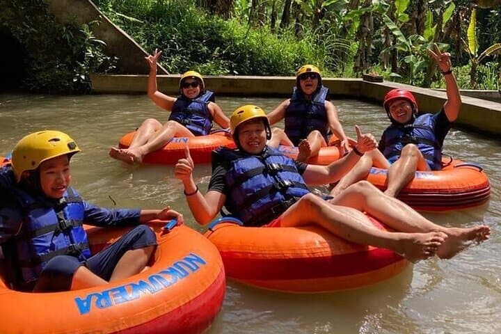 Nukuwera Tubing Adventure: Tubing Through Japanese Wartime Caves Near Ubud photo 5